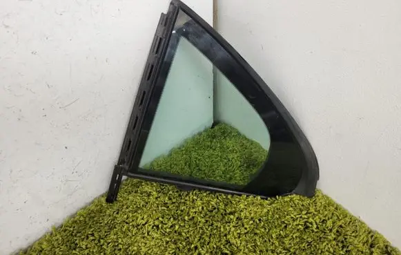 Mercedes-Benz C W205 Rear side window A2057300555