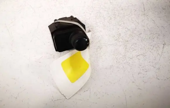 Suzuki Grand Vitara II Wing mirror switch 62J00 1537T