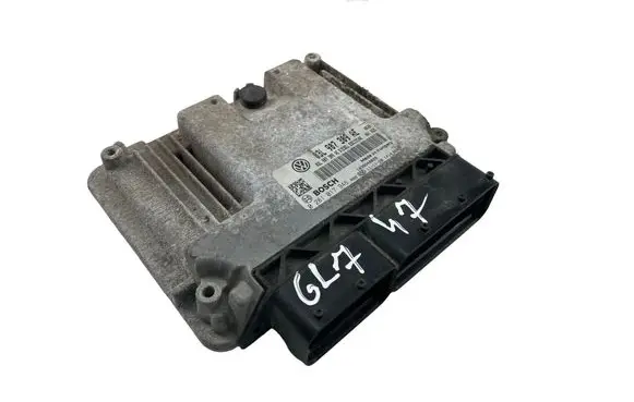 Volkswagen PASSAT B7 Engine control unit/module ECU 03L907309AE 0281017946