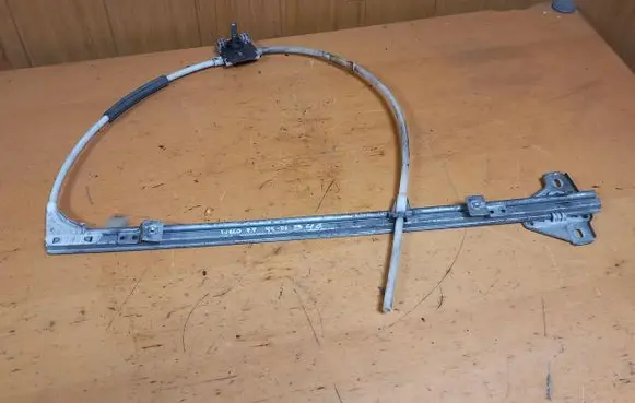 Iveco Daily 4th gen Front door window regulator with motor 