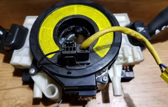Hyundai Accent Airbag slip ring squib (SRS ring)