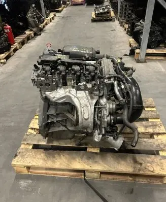 Mercedes-Benz SLC R172 Engine swap M274910