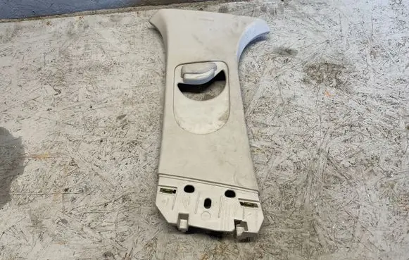 Renault Megane IV (B) pillar trim (top) 156121722