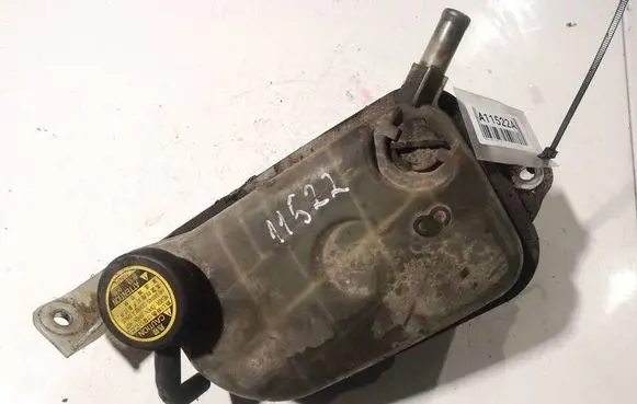 Toyota Auris 150 Coolant expansion tank/reservoir 164800R030