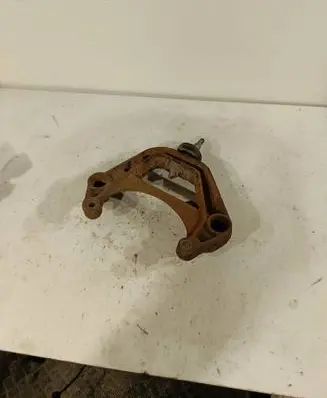 Renault Master II Gearbox mounting bracket 8200190558
