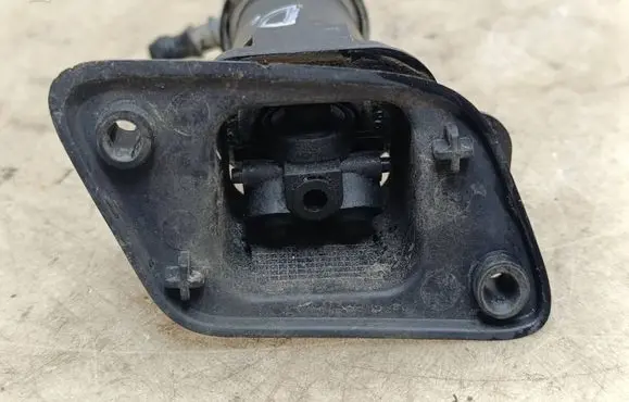 Audi A4 S4 B6 8E 8H Headlight washer spray nozzle 8E0807788