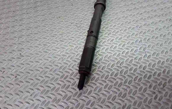 Audi A6 S6 C5 4B Fuel injector 0432133795 059130201F
