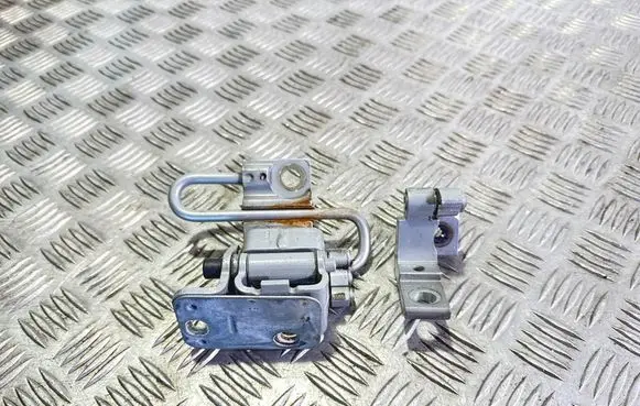 Audi A4 S4 B7 8E 8H Front door hinge set 8E0831412B