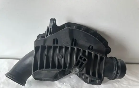 Mercedes-Benz GLS X166 Intake resonator 0112765f