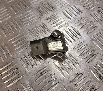 Volkswagen Sharan Air pressure sensor 038906051C 0281002401
