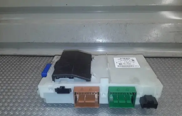 Volvo S80 Comfort/convenience module 7G9T14C256HA 30765876AC