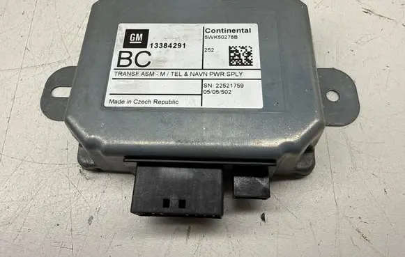 Opel Astra J GPS navigation control unit/module 13384291 5WK50278B 22521759
