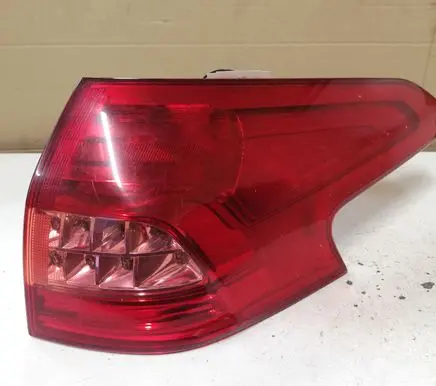 Citroen C5 Rear/tail lights VP8X8X13404AX