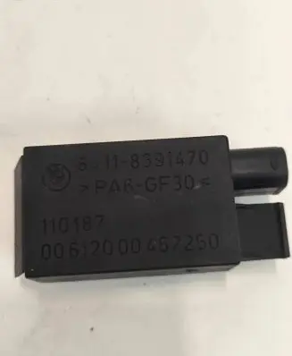 BMW 5 E39 Coolant fan relay 64118391470 110187 00612000462250