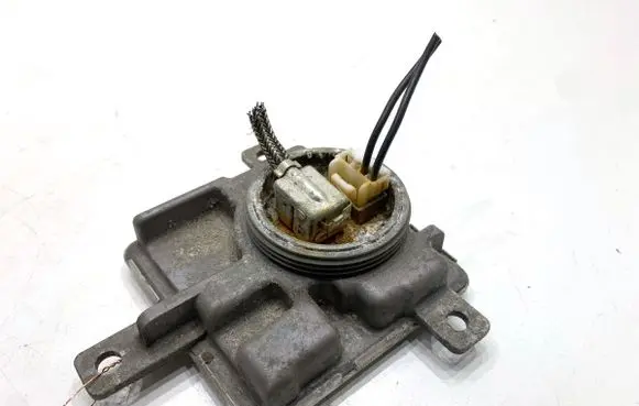 Audi A6 S6 C7 4G Voltage converter/converter module 4G0907397P