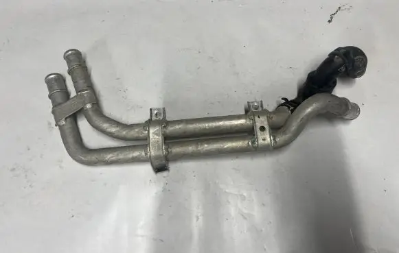 Porsche Cayenne (92A) Engine coolant pipe/hose 7P5121065C