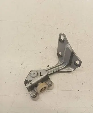 Volkswagen Crafter Sliding door lower roller guide/hinge ES92