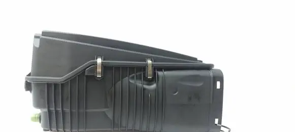 Mercedes-Benz C W204 Air filter box A6460902001 6460902001