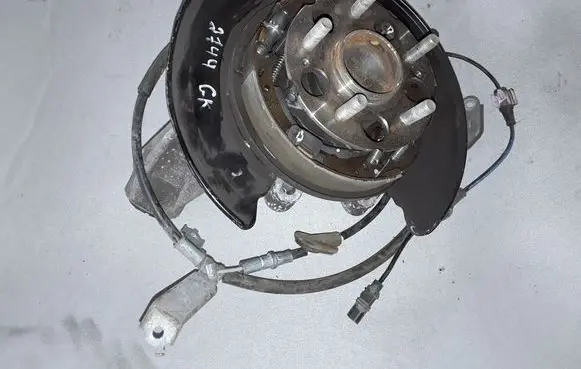 Honda CR-V Rear wheel hub 