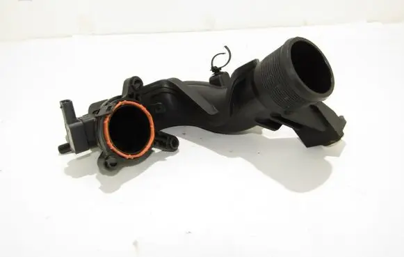 Ford C-MAX II Intercooler air channel guide 