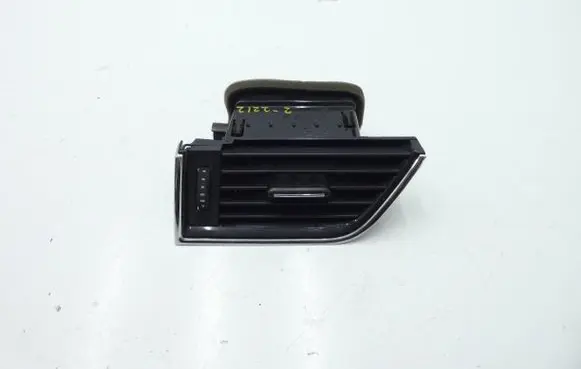 Skoda Octavia Mk3 (5E) Dashboard side air vent grill/cover trim 5E0819701 5E0819701A