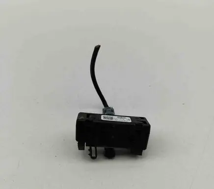 Audi Q8 Aerial GPS antenna 5B4035510