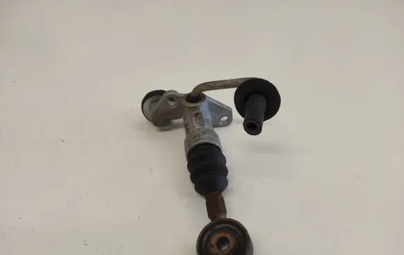 Audi A4 S4 B5 8D Clutch master cylinder 8D1721401