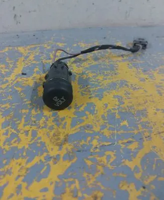 Volvo S60 12 V Socket (front) 9456860