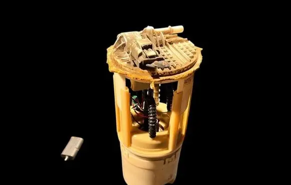 Jeep Grand Cherokee (WK) In-tank fuel pump 268AE23340801 5143579AB