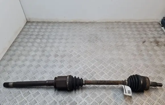 Land Rover Discovery 3 - LR3 Front driveshaft 