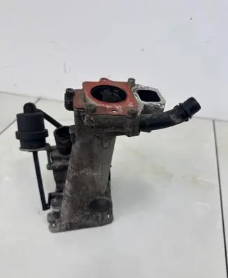 Thermostat/thermostat housing