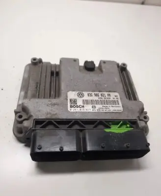 Volkswagen Touran I Engine control unit/module 03G906021HN 1039S15633 0281013617