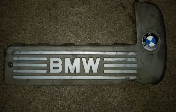 BMW 5 E39 Engine cover (trim) 2248062