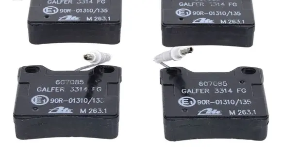 Mercedes-Benz Vito Viano W638 Brake pads (rear) 0024204820