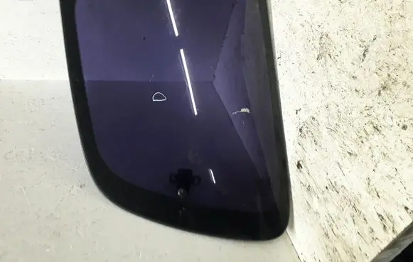 Opel Sintra Rear side window
