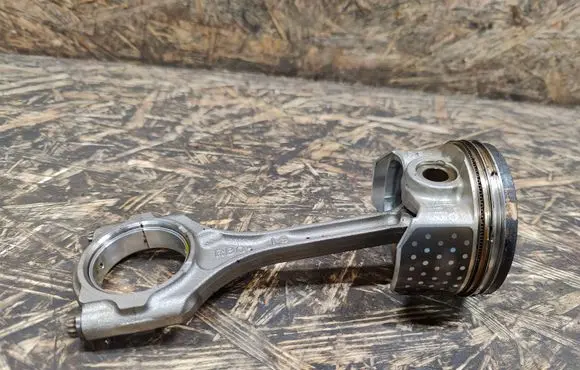 Honda Jazz Piston with connecting rod RB0 RBJ