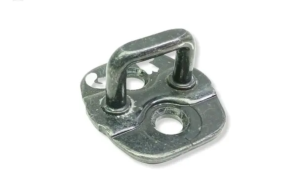 Nissan Qashqai+2 Rear door lock loop/hook striker 