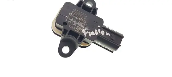 Ford Fusion II Airbag deployment crash/impact sensor DS7T14C676AA 131130 502724