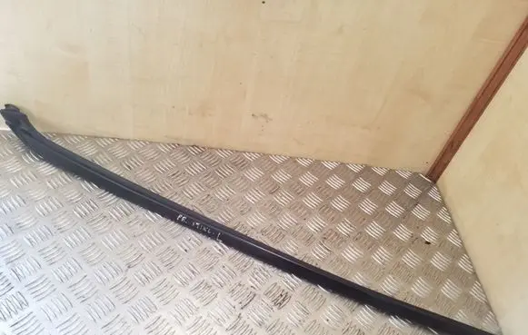 Windshield trim