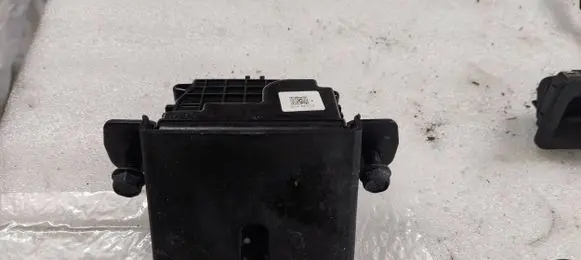 KIA Sportage Tailgate/trunk/boot lock/catch/latch