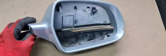 Audi A5 8T 8F Plastic wing mirror trim cover 8F0857528
