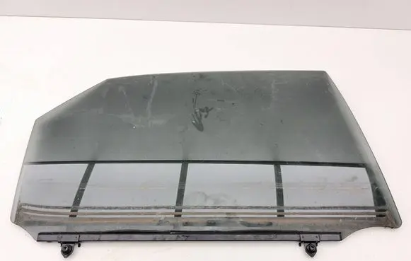 Lexus RX 450H Rear door window glass 