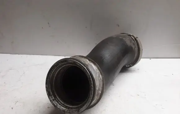 Audi Q7 4L Intercooler hose/pipe 7L6145708H