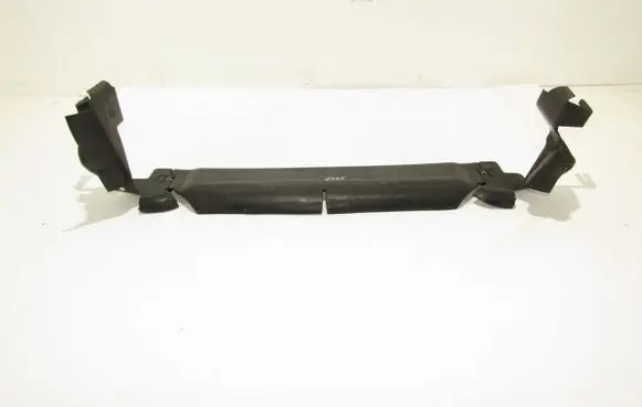 Fiat 500X Intercooler air guide/duct channel B340