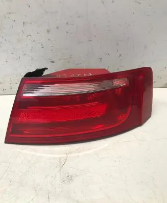 Audi A5 8T 8F Rear/tail lights 8T0945096 AU484