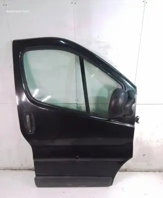 Opel Vivaro Front door