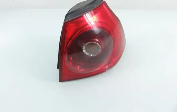 Volkswagen Golf V Rear/tail lights 1K6945096E