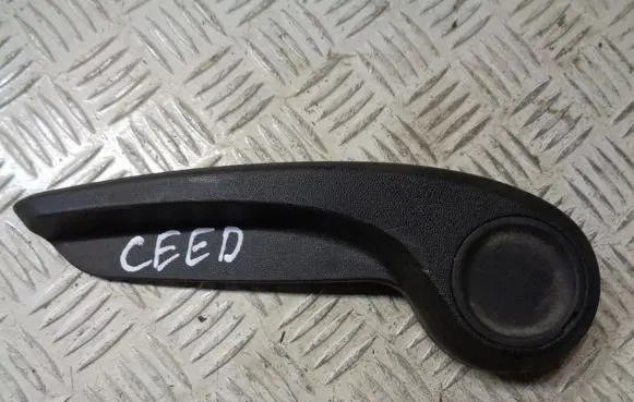 KIA Ceed Seat adjustment handle 885111H010