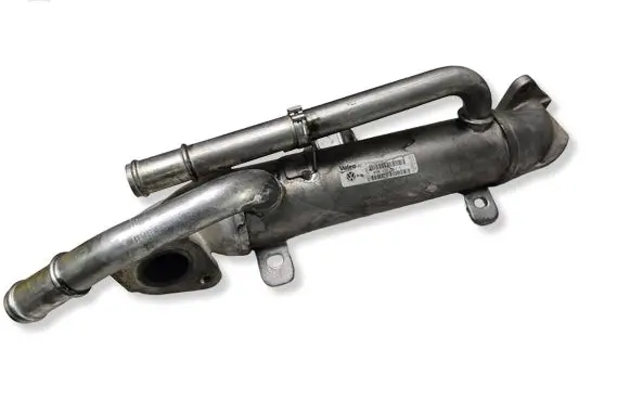 Skoda Superb B5 (3U) EGR valve cooler 038131513S
