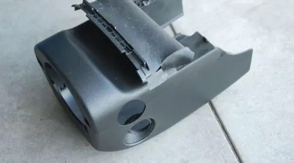 Steering wheel column trim